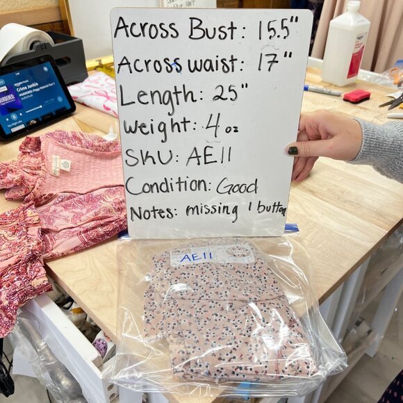 Modcloth Sweet and Smart sleeveless floral heart blouse blush pink Size XS - Picture 11 of 13